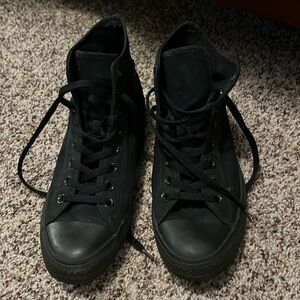 Black converse men’s 9